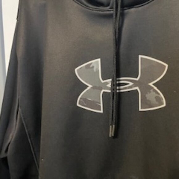 Men's Under Armour Sweatshirt, Size XL Black & Gray Camo patterned - Picture 6 of 9